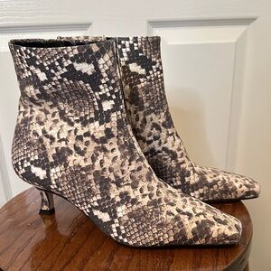 NWT Gianni Bini Women’s Sz 8.5 Leather Booties